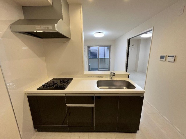 ��ʌ�����s�˒˓��Q���ڂ̃}���V�����̃L�b�`��