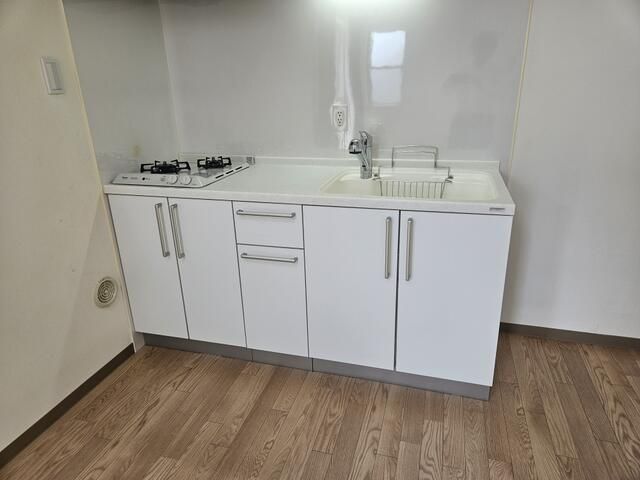 ��ʌ��@�c�s���U���ڂ̃A�p�[�g�̃L�b�`��