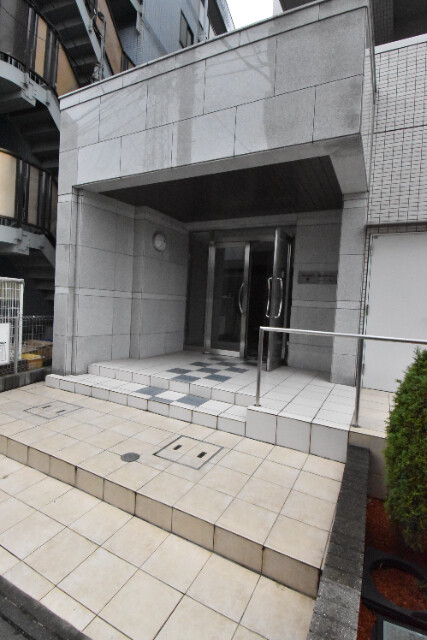 ��ʌ��z�J�s�k�z�J�S���ڂ̃}���V�����̃G���g�����X