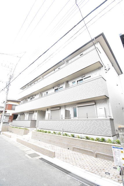 ��ʌ��������܎s������㗎���R���ڂ̃A�p�[�g�̌����O��