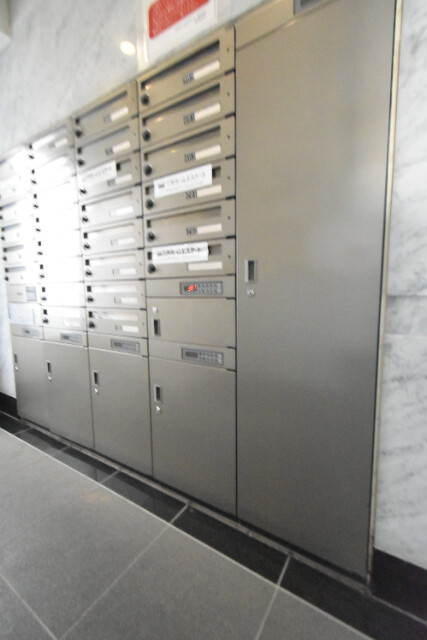 ��ʌ�����s������S���ڂ̃}���V�����̂��̑�