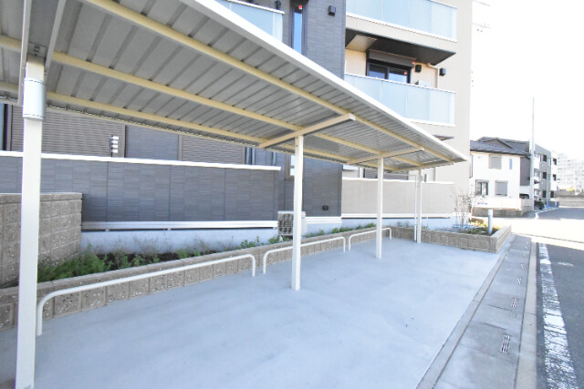 ��ʌ��������܎s�΋�����T���ڂ̃A�p�[�g�̂��̑�