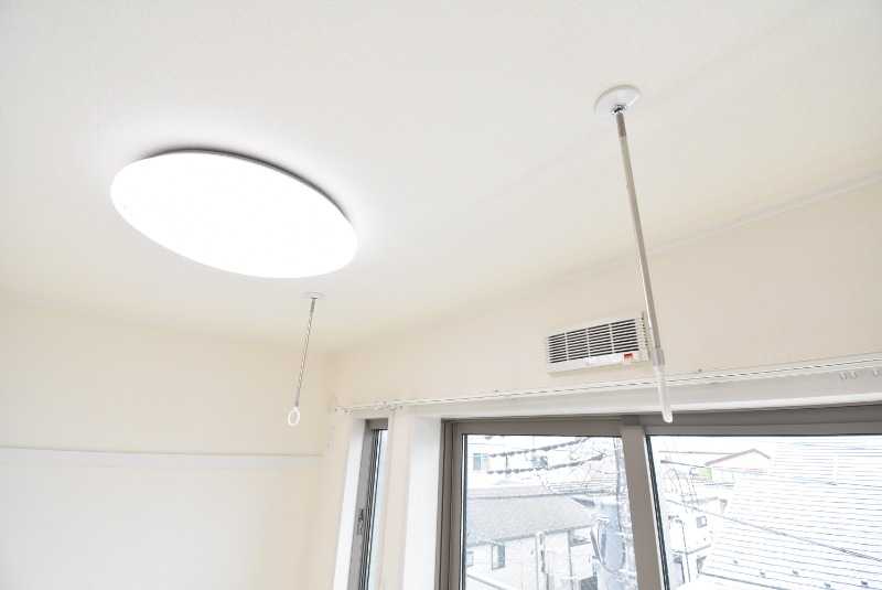 ��ʌ��������܎s������㗎���R���ڂ̃A�p�[�g�̂��̑��ݔ�