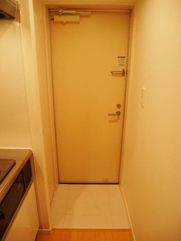 ��ʌ��������܎s�����擌��{�U���ڂ̃A�p�[�g�̌���