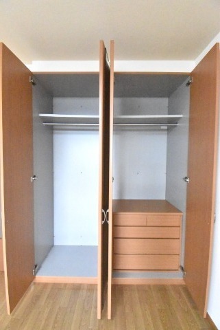 ��ʌ��z�J�s�������T���ڂ̃A�p�[�g�̎��[