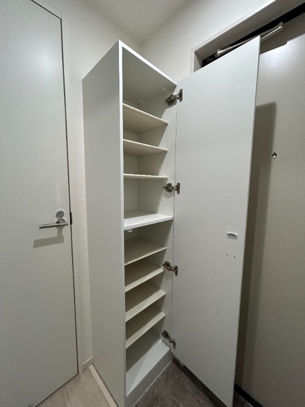 ��ʌ�����s�΋u�P���ڂ̃A�p�[�g�̎��[