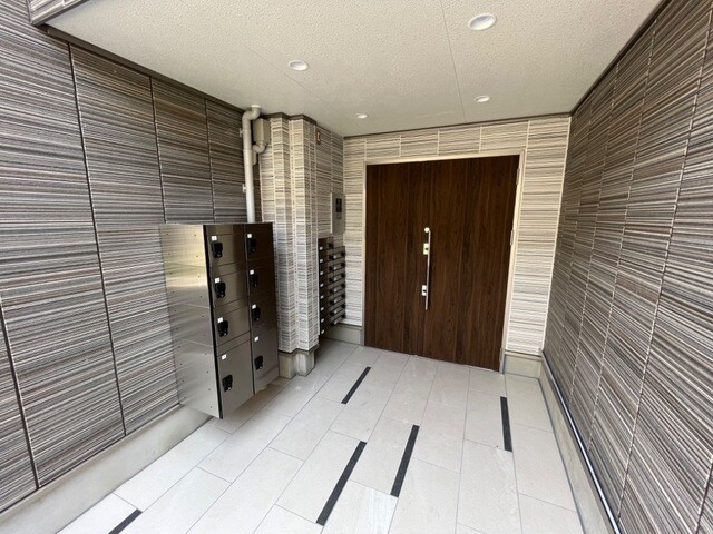 ��ʌ��t�����s���Ǔ��P���ڂ̃A�p�[�g�̃G���g�����X