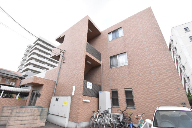 ��ʌ��������܎s�k��{�����R���ڂ̃}���V�����̌����O��