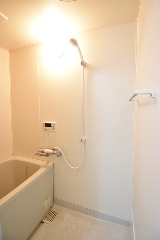 ��ʌ�����s������S���ڂ̃}���V�����̃o�X