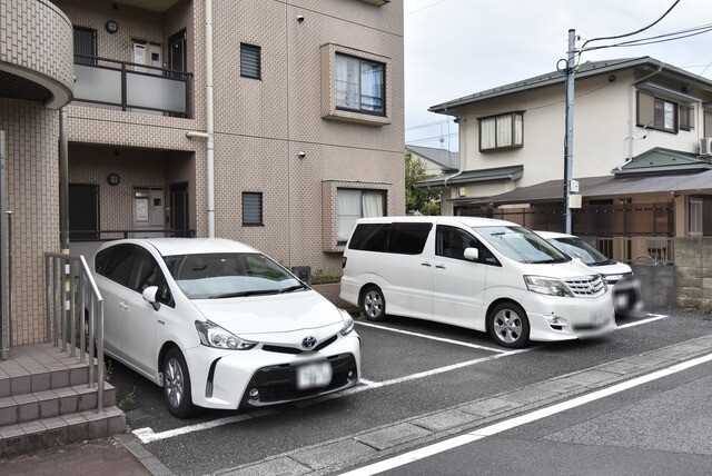 ��ʌ��������܎s��{��听���P���ڂ̃}���V�����̒��ԏ�