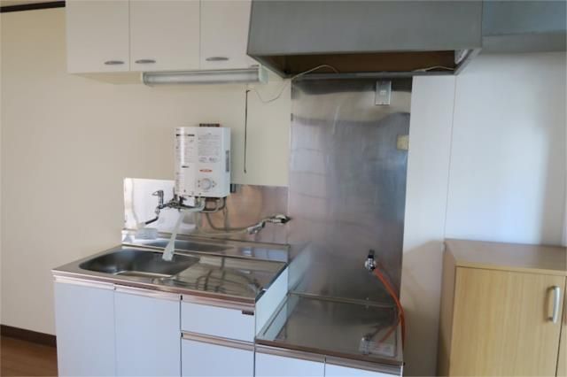 ��ʌ��������܎s���搼�x�P�O���ڂ̃A�p�[�g�̃L�b�`��