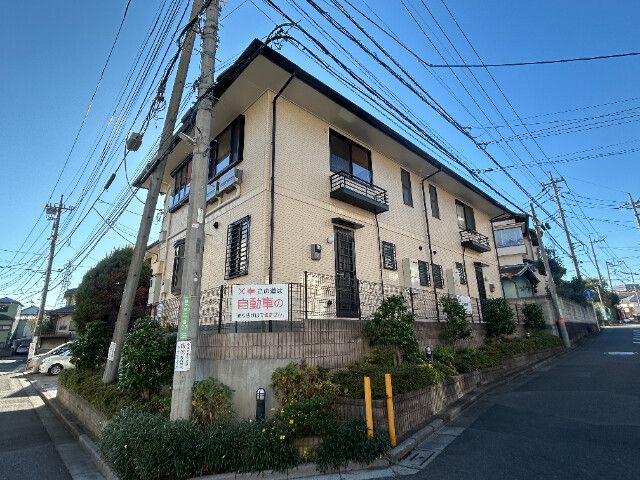 ��ʌ��������܎s�Y�a�搣����P���ڂ̃e���X�n�E�X�̌����O��