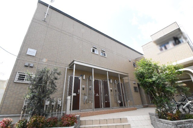 ��ʌ��������܎s�Y�a���؍�U���ڂ̃A�p�[�g�̌����O��