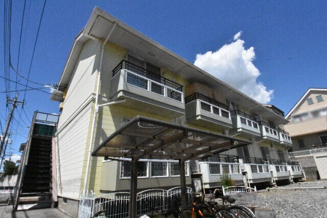 ��ʌ��������܎s�����擌��{�P���ڂ̃A�p�[�g�̌����O��