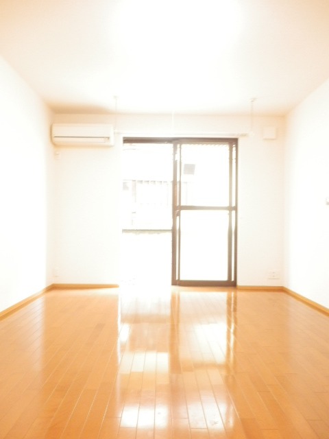 ��ʌ��������܎s��{��㏬���̃}���V�����̋����E���r���O