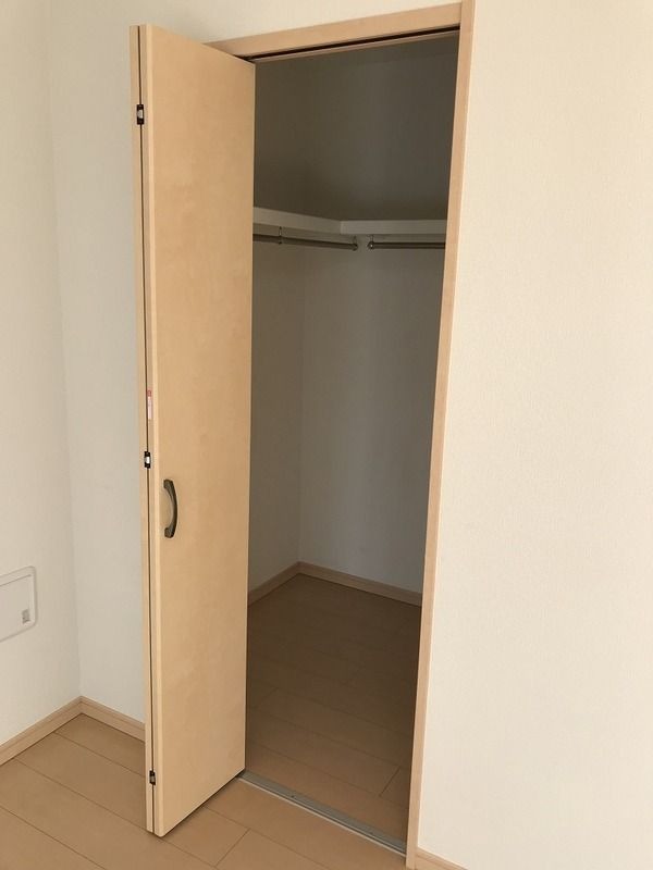 ��ʌ�����s�厚�V��h�̃A�p�[�g�̎��[