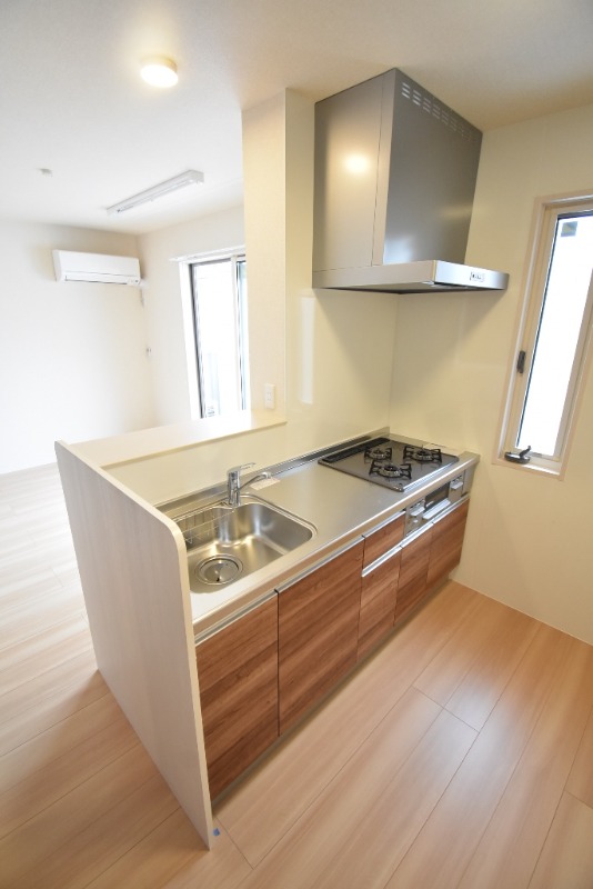 ��ʌ��������܎s�Y�a���؍�U���ڂ̃A�p�[�g�̃L�b�`��