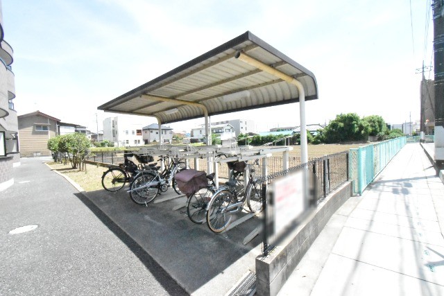 ��ʌ������s���h�P���ڂ̃}���V�����̂��̑�