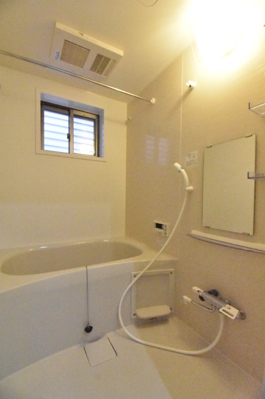 ��ʌ��������܎s��΋���q�P���ڂ̃A�p�[�g�̃o�X