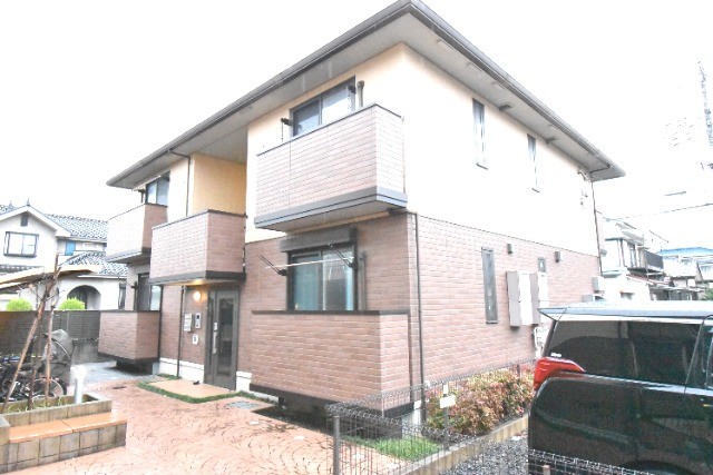 ��ʌ�����s�厚���s�k�J�̃A�p�[�g�̌����O��