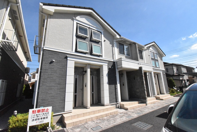 ��ʌ�����s���s�o�H�Q���ڂ̃A�p�[�g�̌����O��