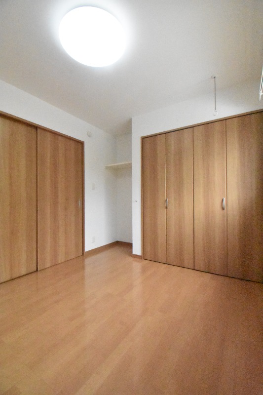 ��ʌ��������܎s��΋���q�P���ڂ̃A�p�[�g�̂��̑�