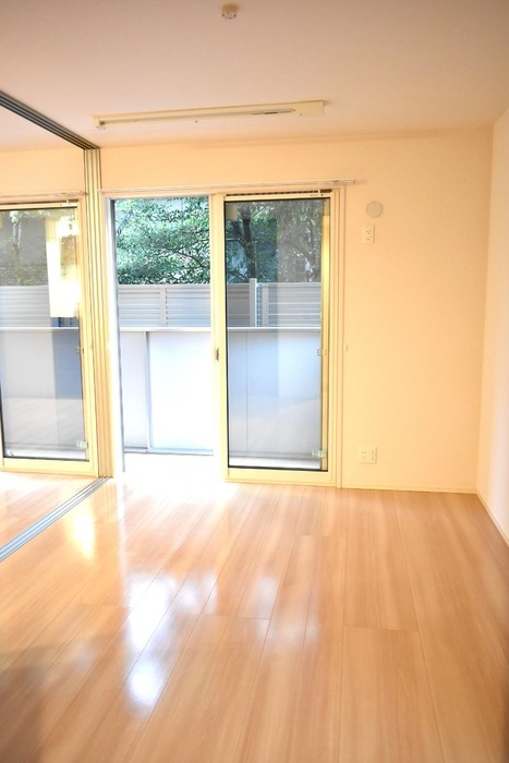 ��ʌ��������܎s����{�O���̃A�p�[�g�̋��ԁE���r���O