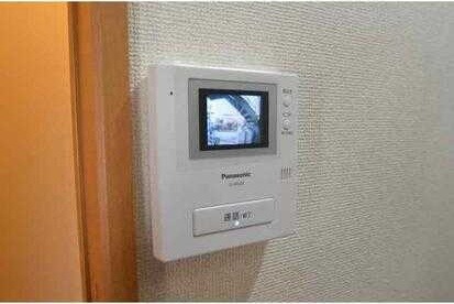 ��ʌ������s�������̃A�p�[�g�̂��̑�