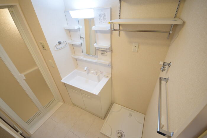 ��ʌ�����s�����S���ڂ̃A�p�[�g�̐��ʏ�