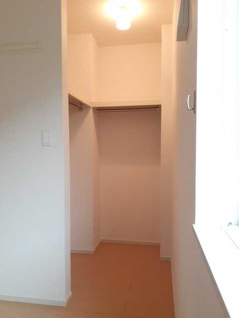 ��ʌ��@�c�s�@�c�T���ڂ̃A�p�[�g�̎��[