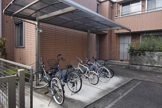 ��ʌ��������܎s�k��~�͒��̃}���V�����̂��̑�