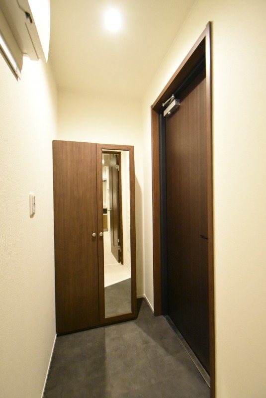 ��ʌ�����s�J�ÂQ���ڂ̃A�p�[�g�̌���