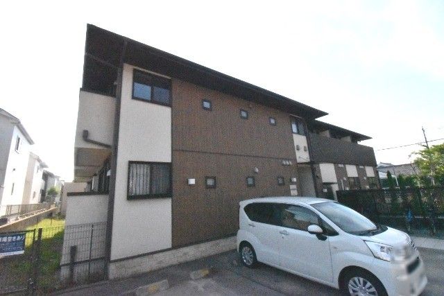 ��ʌ��z�J�s���C�N�^�E���Q����15-11�̃A�p�[�g�̌����O��