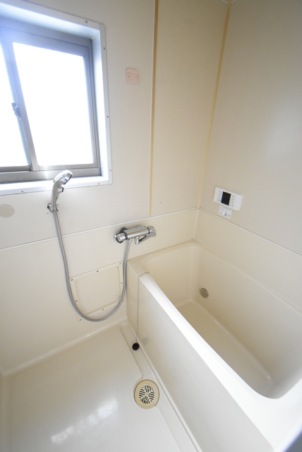 ��ʌ��������܎s����厚�w��̃A�p�[�g�̃o�X