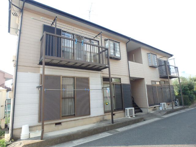 ��ʌ��������܎s����厚�w��̃A�p�[�g�̌����O��