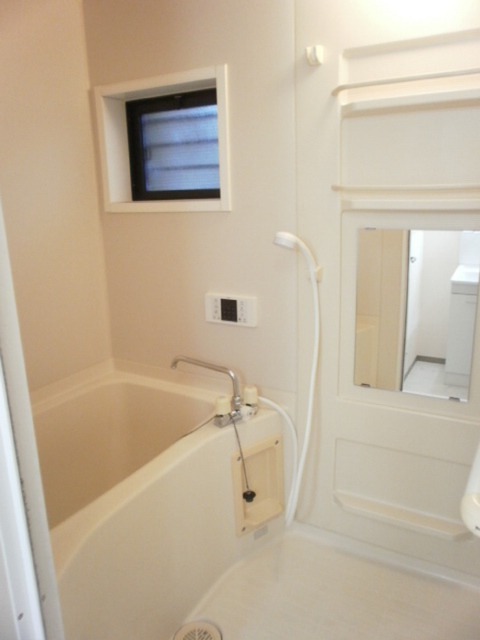 ��ʌ��k�����S�ɓޒ��h�T���ڂ̃A�p�[�g�̃o�X