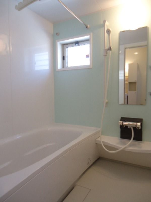 ��ʌ��������܎s�Y�a��؍�S���ڂ̃A�p�[�g�̃o�X