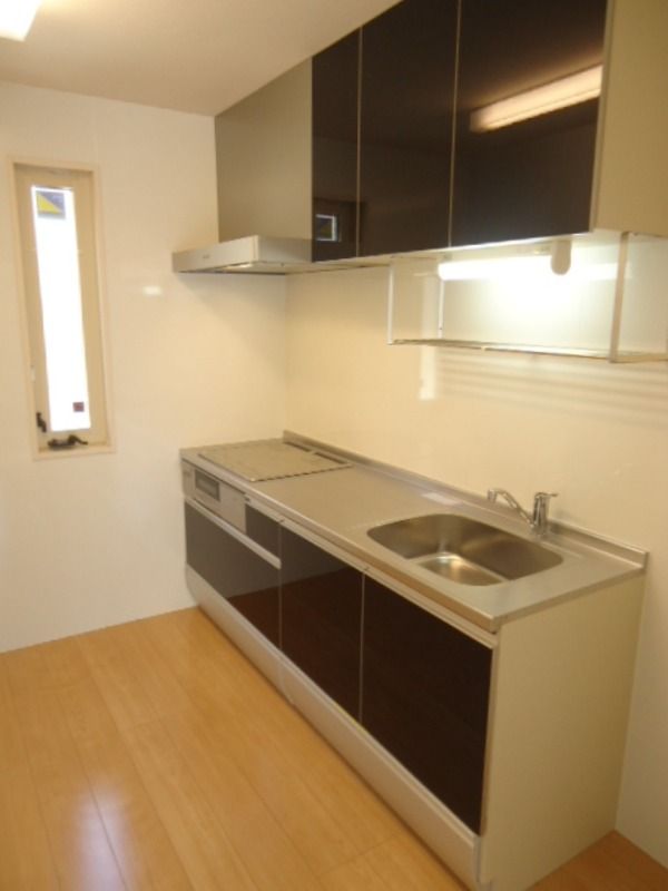 ��ʌ��������܎s�Y�a��؍�S���ڂ̃A�p�[�g�̃L�b�`��