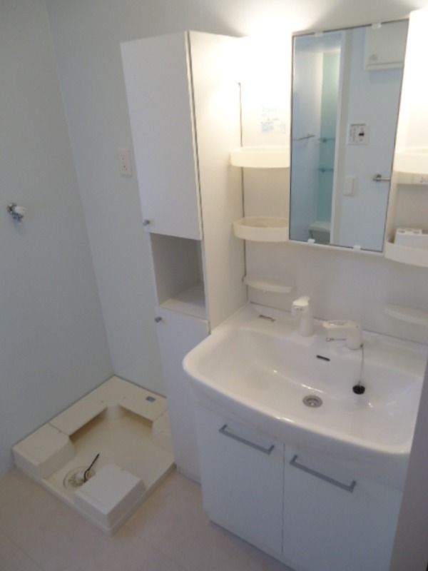 ��ʌ��������܎s�Y�a��؍�S���ڂ̃A�p�[�g�̐��ʏ�