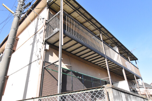 ��ʌ�����s�x�m���P���ڂ̃A�p�[�g�̌����O��