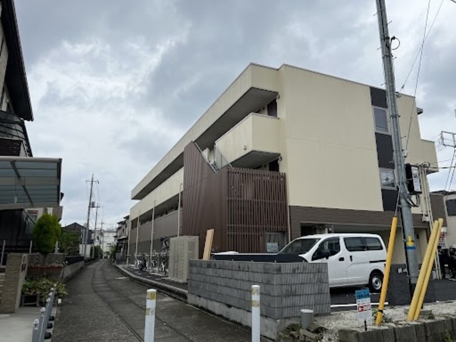 ��ʌ������s�����S���ڂ̃}���V�����̌����O��