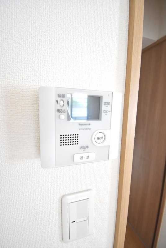 ��ʌ��������܎s��{����ؒ��R���ڂ̃A�p�[�g�̂��̑�