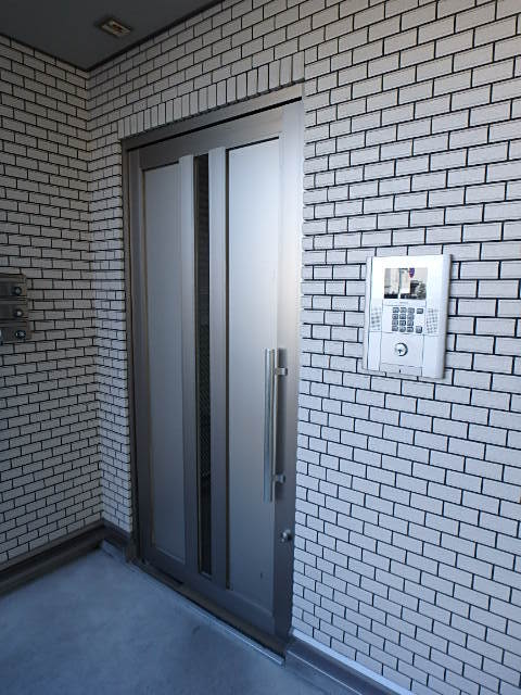 ��ʌ��������܎s��{����ؒ��R���ڂ̃A�p�[�g�̂��̑�