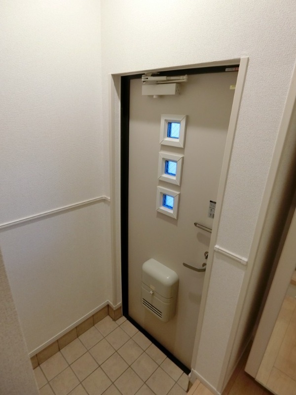 ��ʌ��z�J�s�쒬�Q���ڂ̃A�p�[�g�̌���