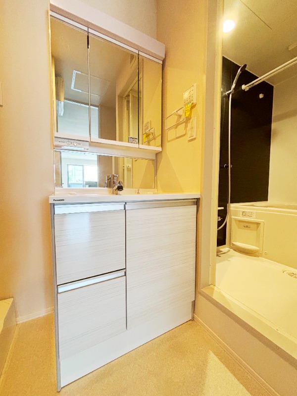 ��ʌ��������܎s������{�����Q���ڂ̃}���V�����̐��ʏ�