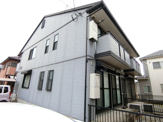 ��ʌ��k�����S�ɓޒ������R���ڂ̃A�p�[�g�̌����O��