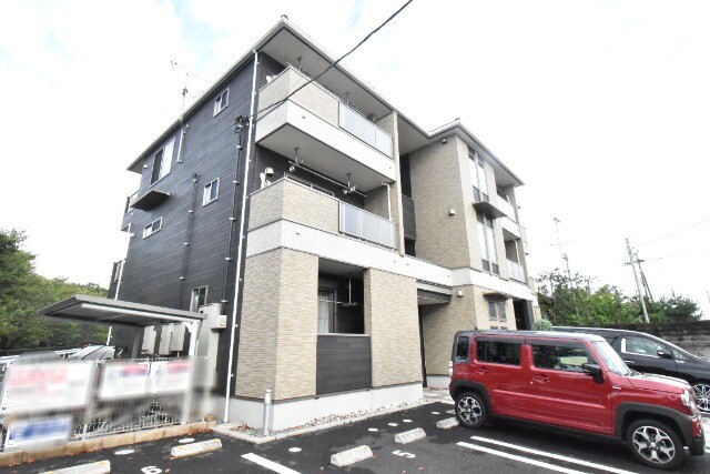 ��ʌ�����s�厚�����q�V�c211-2�̃A�p�[�g�̌����O��