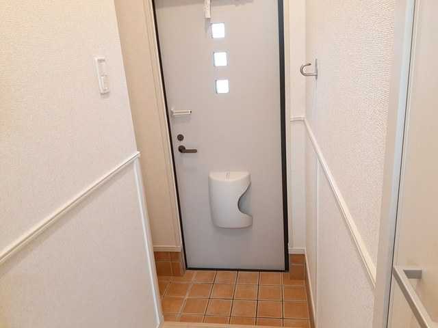 ��ʌ������s�ٓV�P���ڂ̃A�p�[�g�̌���