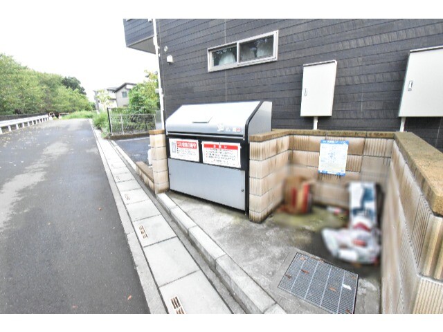 ��ʌ�����s�厚�����q�V�c�̃A�p�[�g�̂��̑�