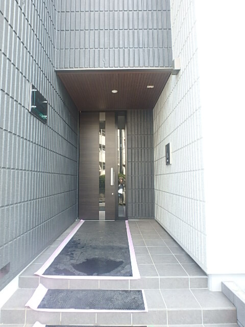 ��ʌ��������܎s�k��A�|���Q���ڂ̃}���V�����̃G���g�����X